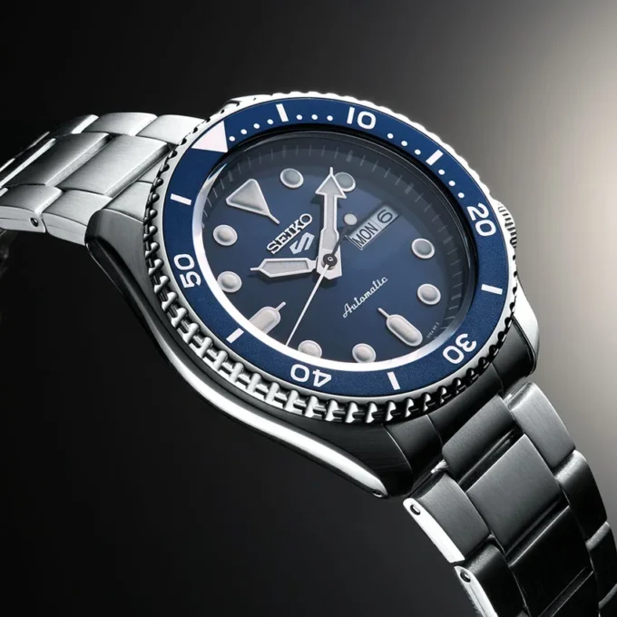 SRPD51 5 Sports SKX-serien