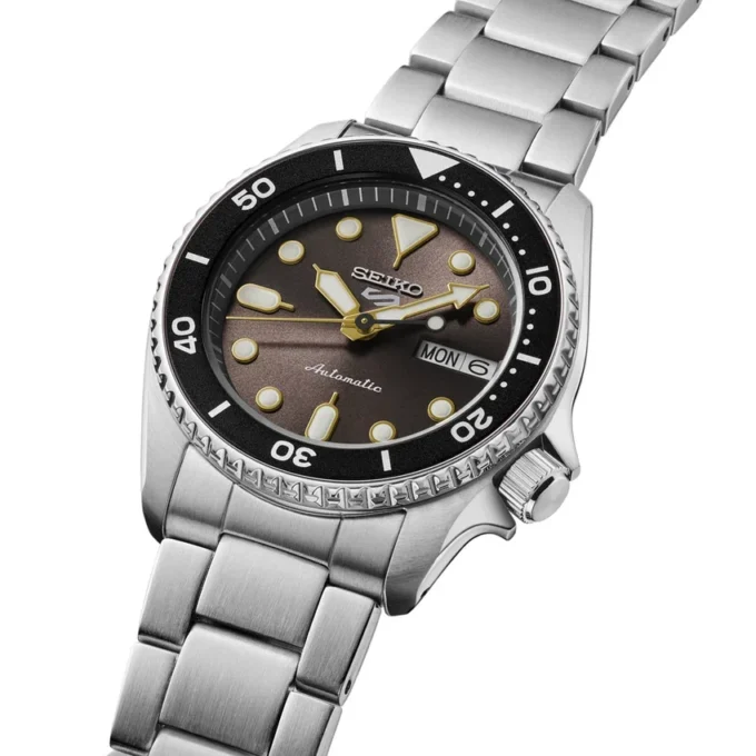 SRPL79 5 Sports SKX-serien